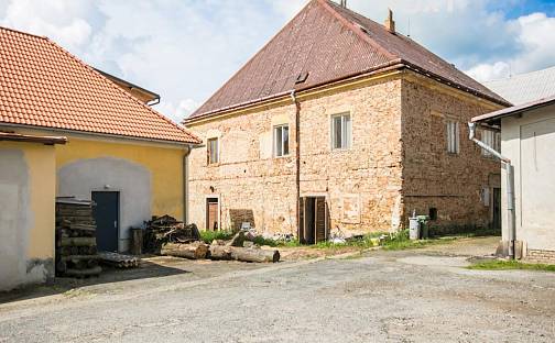 Prodej domu 400 m² s pozemkem 431 m², Tyršova, Studená, okres Jindřichův Hradec