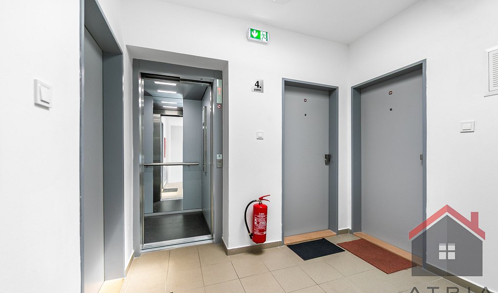 Prodej bytu 3+kk 64 m², Beroun – náhled fotky 15