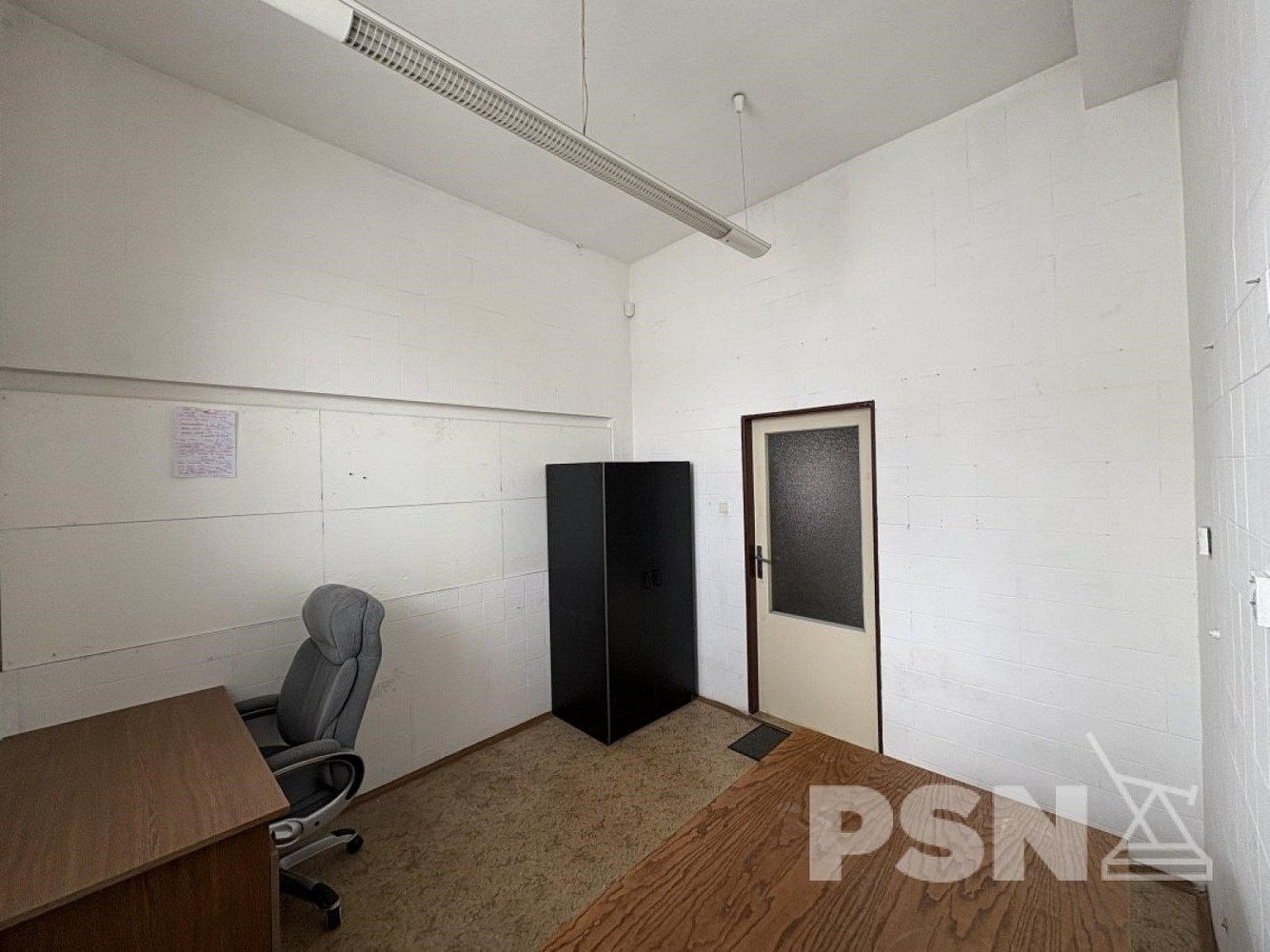 Pronájem kanceláře 111 m² — photo 5