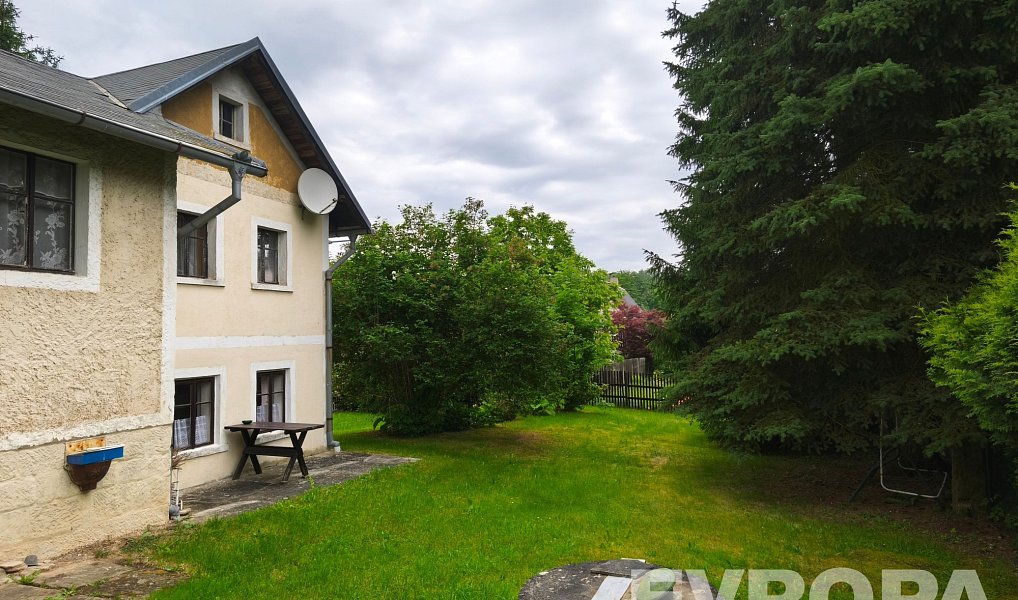 Prodej domu 203 m² s pozemkem 1 175 m², Růžová – náhled fotky 31