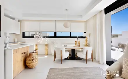 Prodej bytu 3+kk 76 m², Estepona, Španělsko