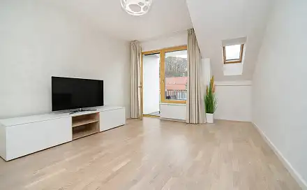Pronájem bytu 4+kk 97 m², Pod Kavalírkou, Praha 5 - Košíře