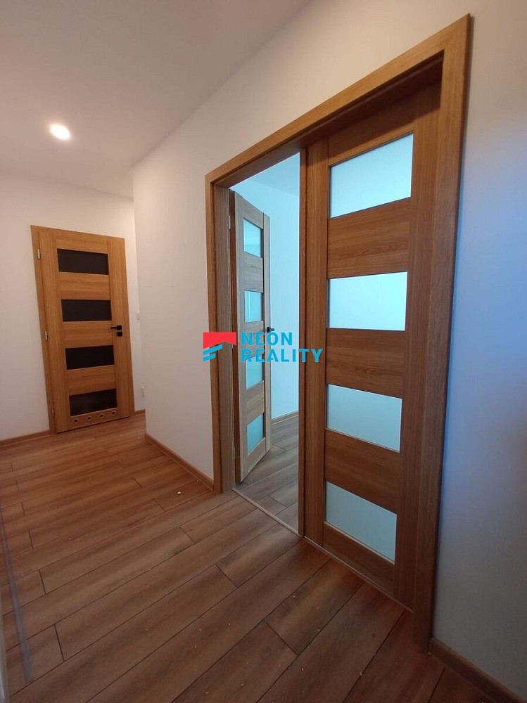 Pronájem bytu 1+1 42 m² – fotografie 3