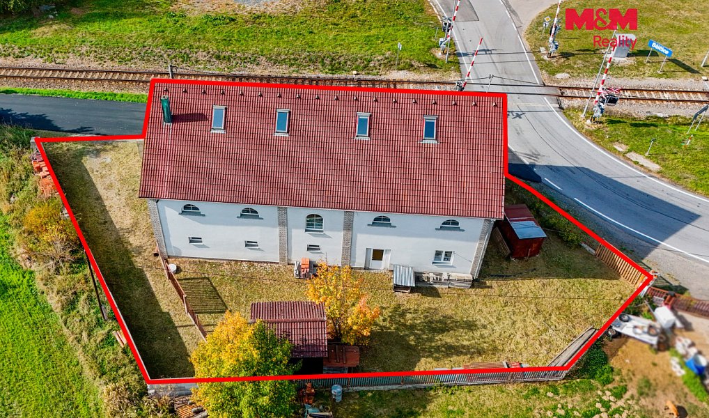 Prodej výrobních prostor 560 m², Bělčice – náhled fotky 4