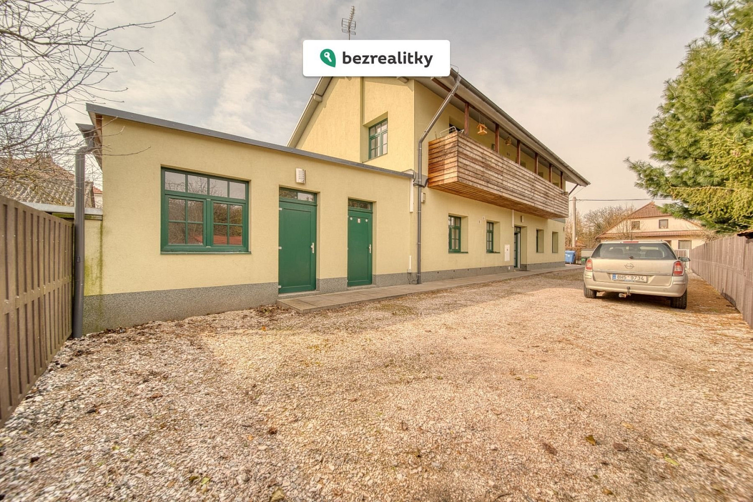 Prodej domu 232 m² s pozemkem 610 m² – pohled 3