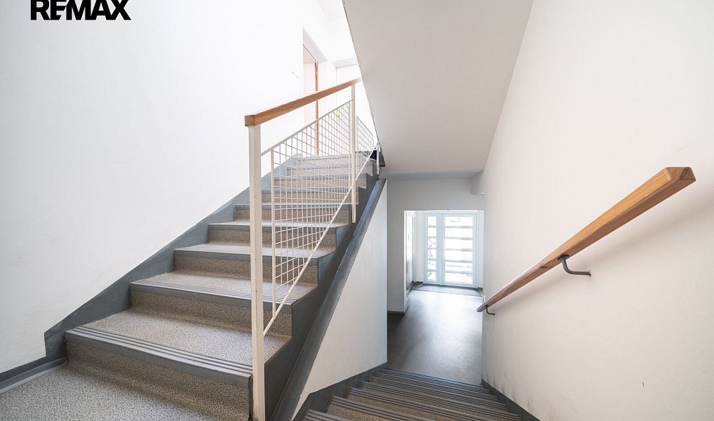 Prodej bytu 2+kk 44 m², Praha – náhled fotky 15