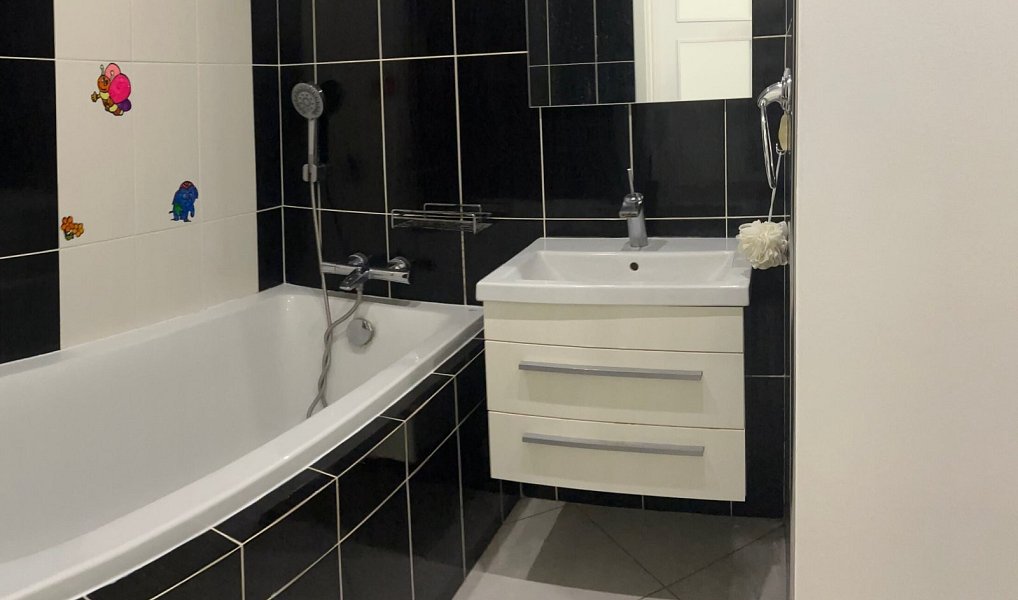 Prodej bytu 3+1 68 m², Karlovy Vary – náhled fotky 11
