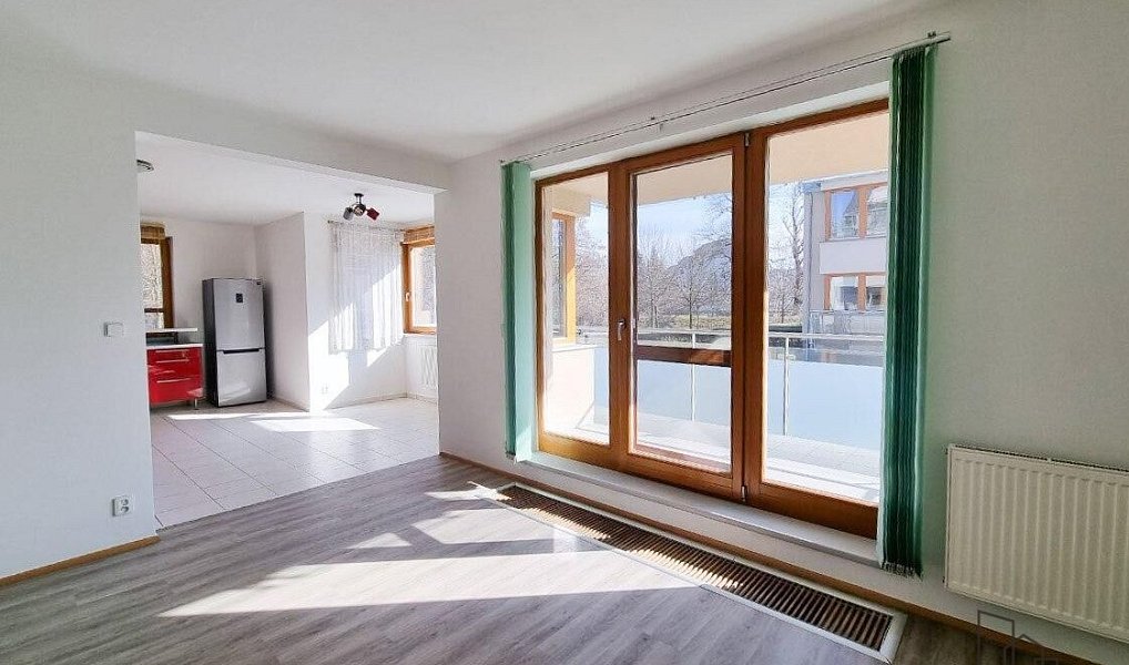 Pronájem bytu 2+kk 74 m², Praha – náhled fotky 7