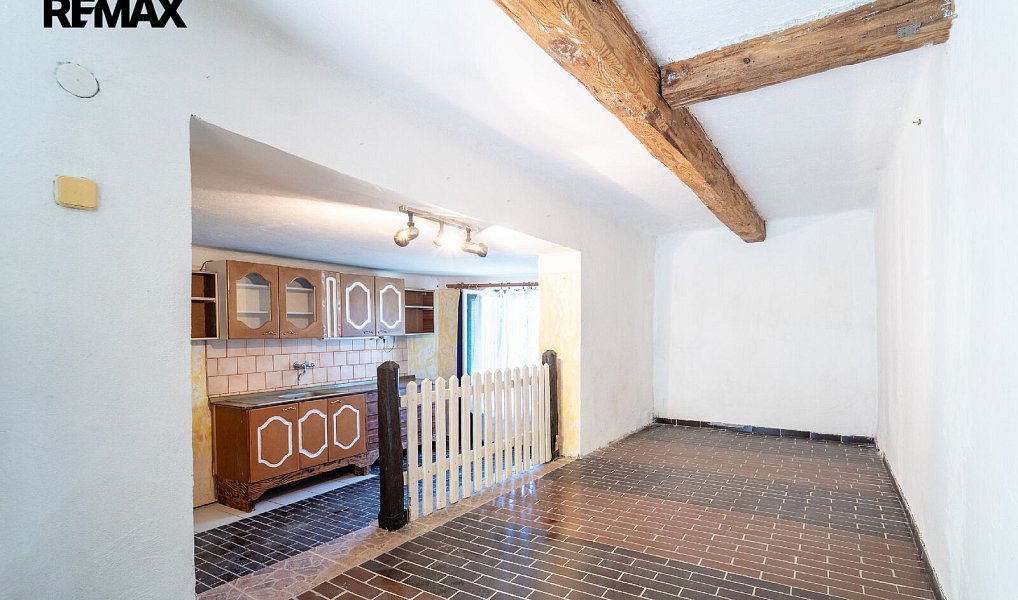 Prodej domu 120 m² s pozemkem 1 324 m², Loučeň – náhled fotky 9
