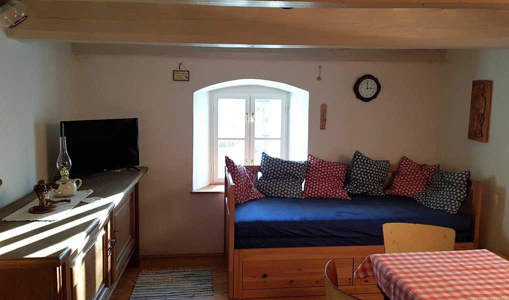 Prodej chaty/chalupy 100 m² s pozemkem 700 m², Moravský Beroun – náhled fotky 7
