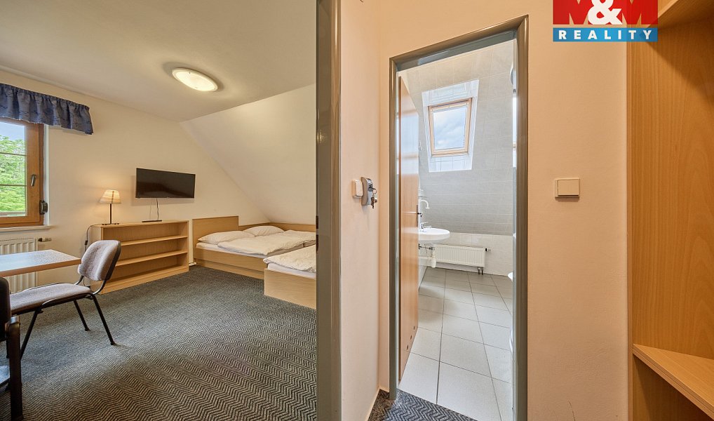 Prodej ubytovacího objektu 1 000 m², Vrchlabí – náhled fotky 19