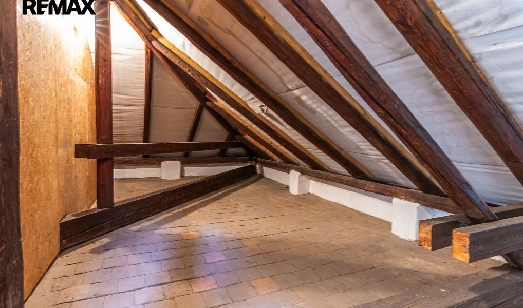 Prodej domu 403 m² s pozemkem 1 389 m², Praha – náhled fotky 16