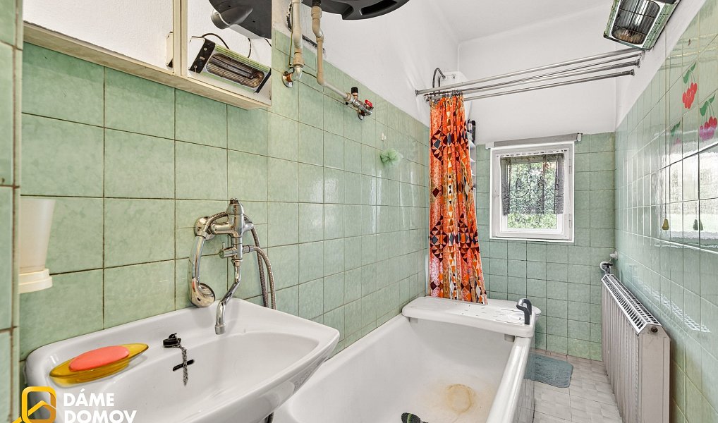 Prodej domu 170 m² s pozemkem 1 803 m², Brumov-Bylnice – náhled fotky 16