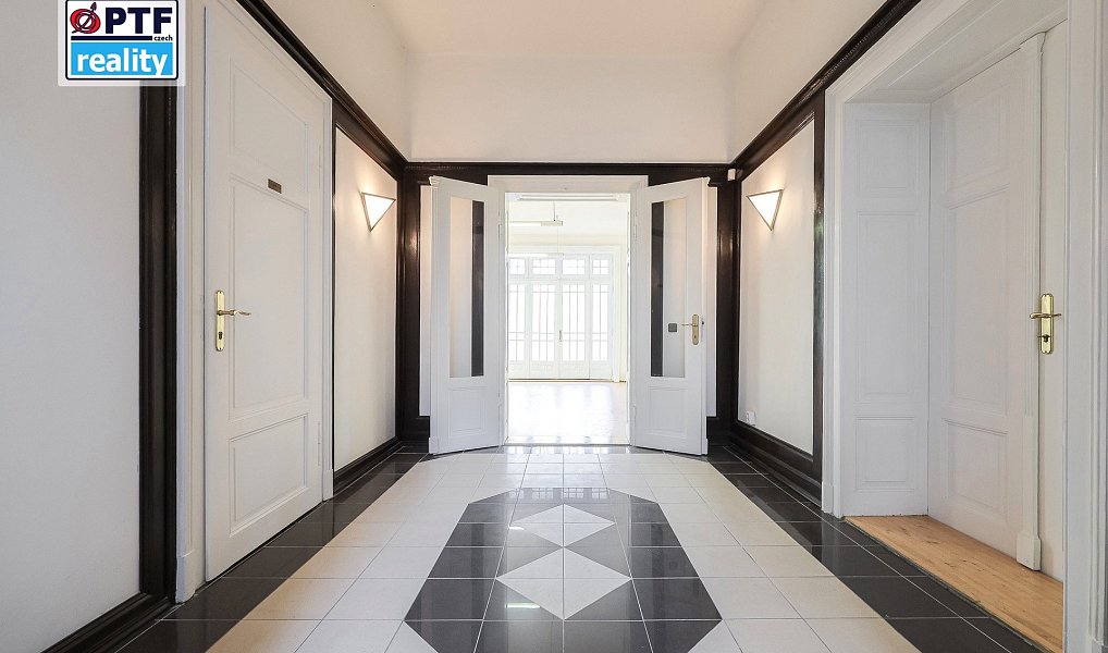 Prodej domu 763 m² s pozemkem 4 291 m², Varnsdorf – náhled fotky 11