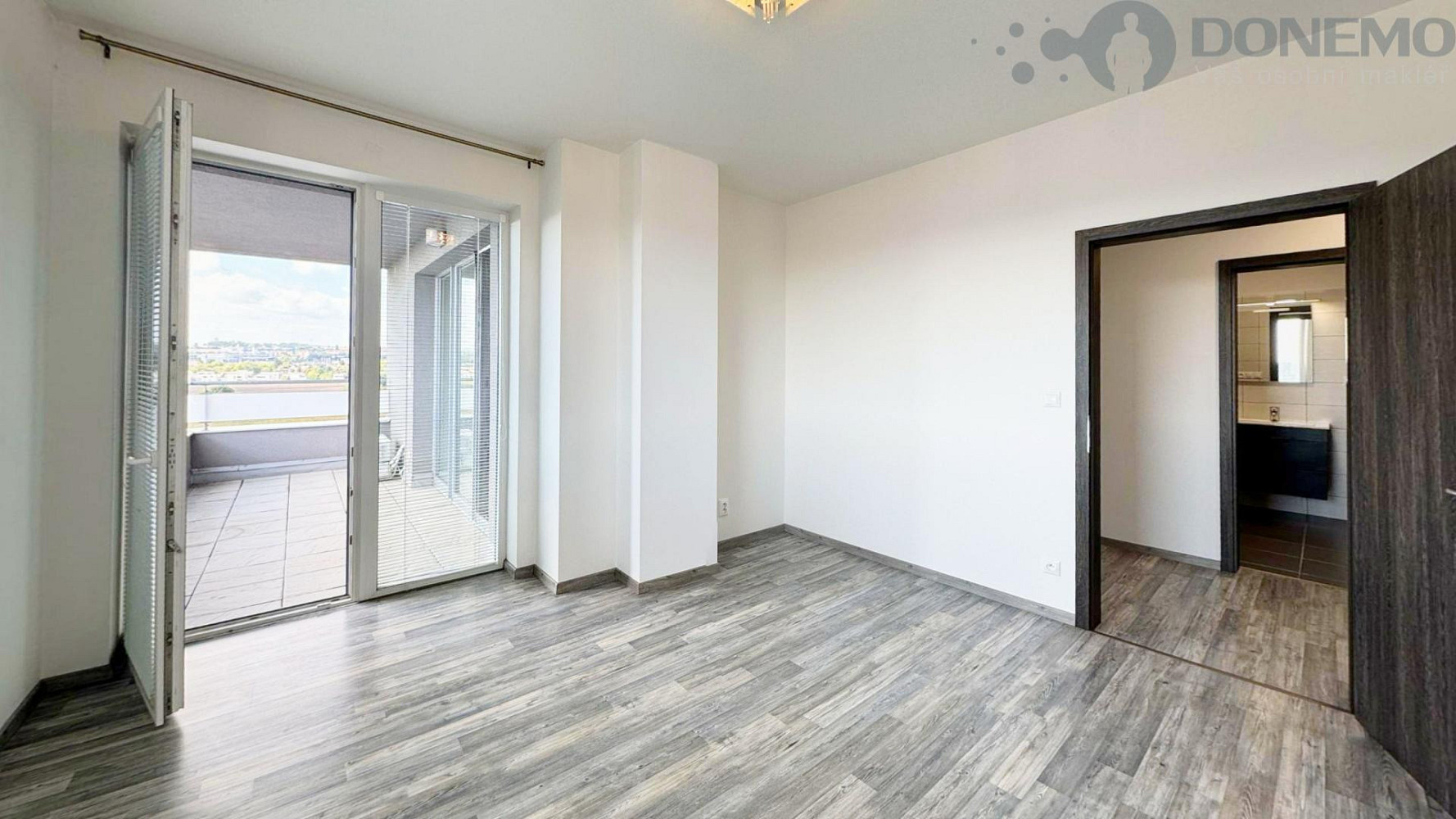 Pronájem bytu 3+kk 82 m² – fotografie 5