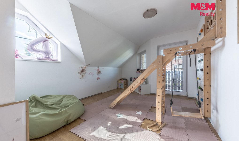 Prodej domu 174 m² s pozemkem 717 m², Bakov nad Jizerou – náhled fotky 21