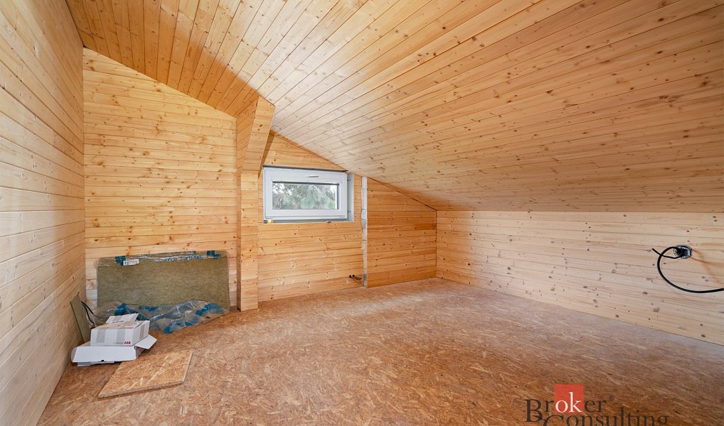 Prodej domu 142 m² s pozemkem 995 m², Strašice – náhled fotky 23