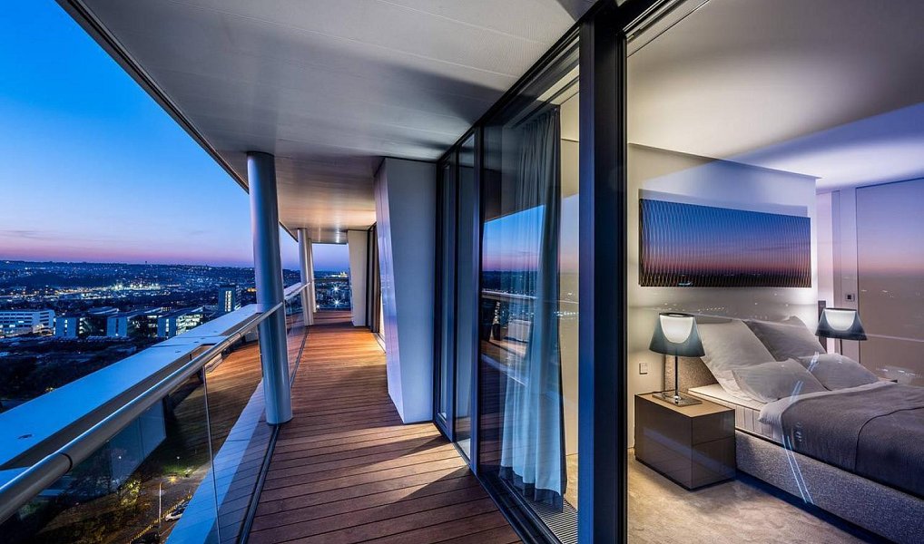 Prodej bytu 4+kk 175 m², Praha – náhled fotky 3