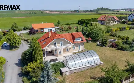 Prodej domu 229 m² s pozemkem 1 845 m², Studeněves, okres Kladno