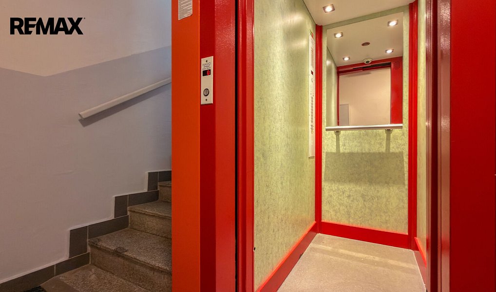 Prodej bytu 1+1 34 m², Hradec Králové – náhled fotky 15