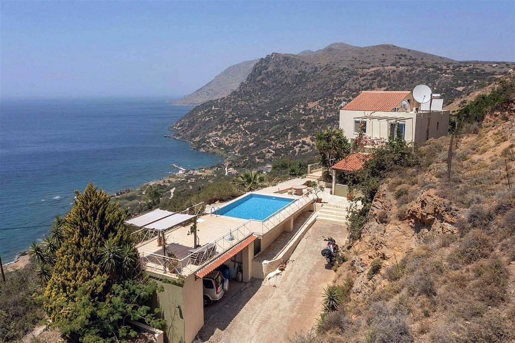 Prodej domu 150 m² s pozemkem 3 809 m²