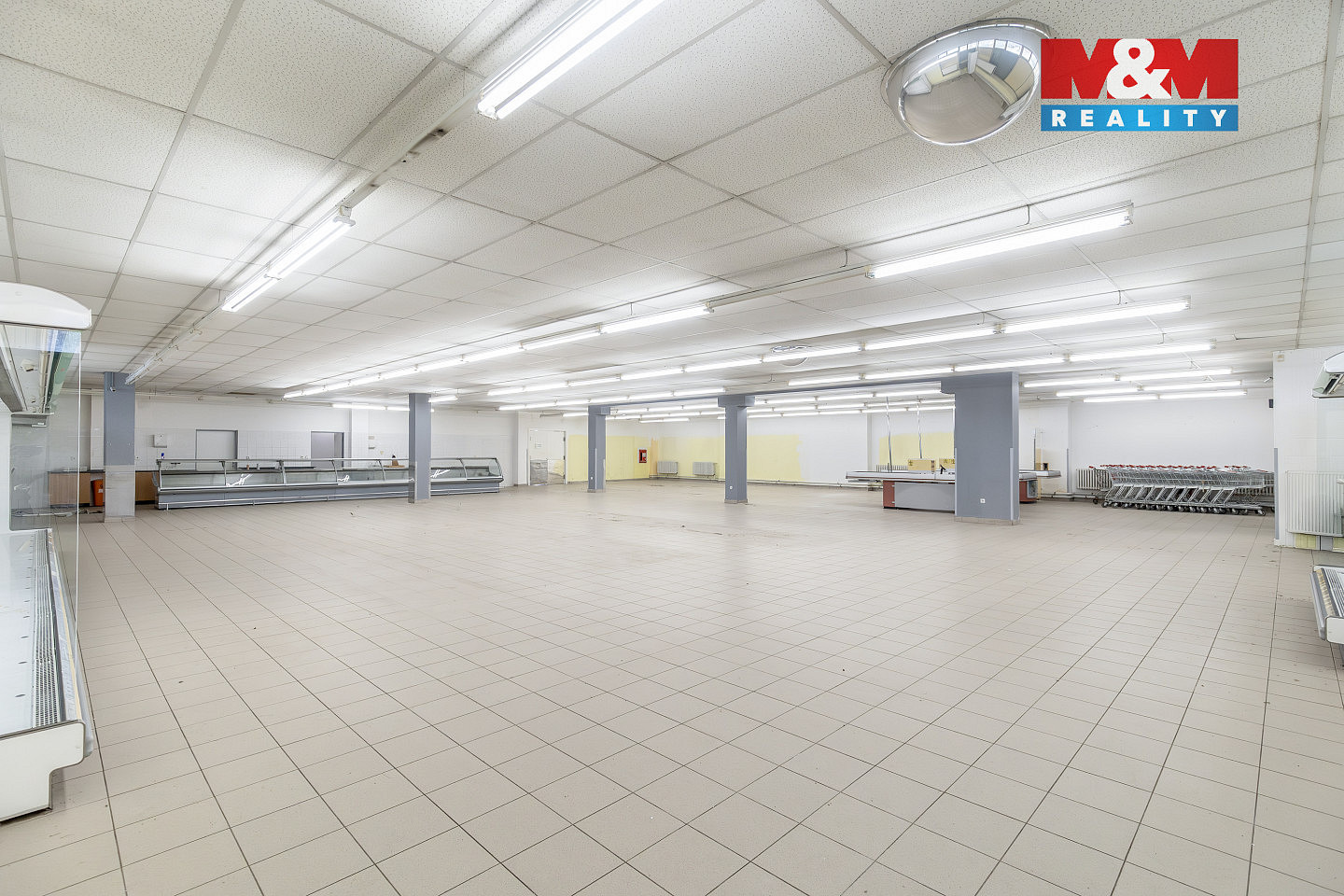 Prodej obchodních prostor 1 150 m² — photo 4