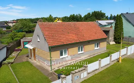 Prodej domu 130 m² s pozemkem 1 716 m², Pod Hájem, Vroutek, okres Louny