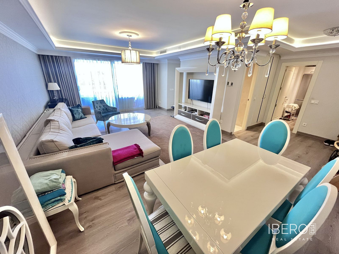 Piso 3+kk – Marbella, Nueva Andalucía