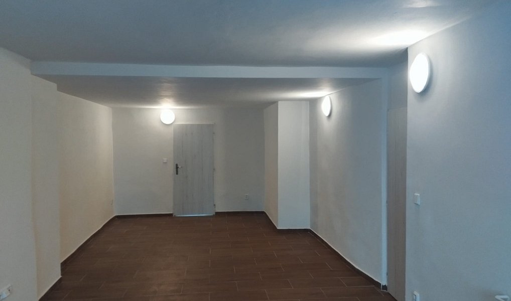 Prodej domu 230 m², Týnec nad Labem – náhled fotky 24