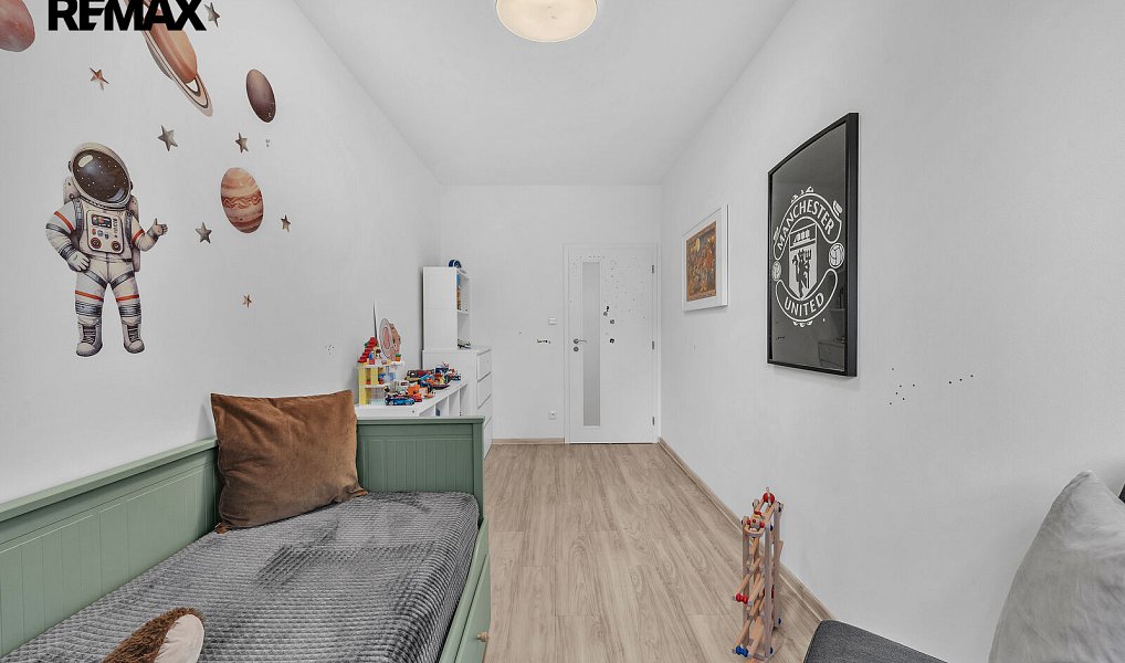 Prodej bytu 4+kk 97 m², Praha – náhled fotky 19