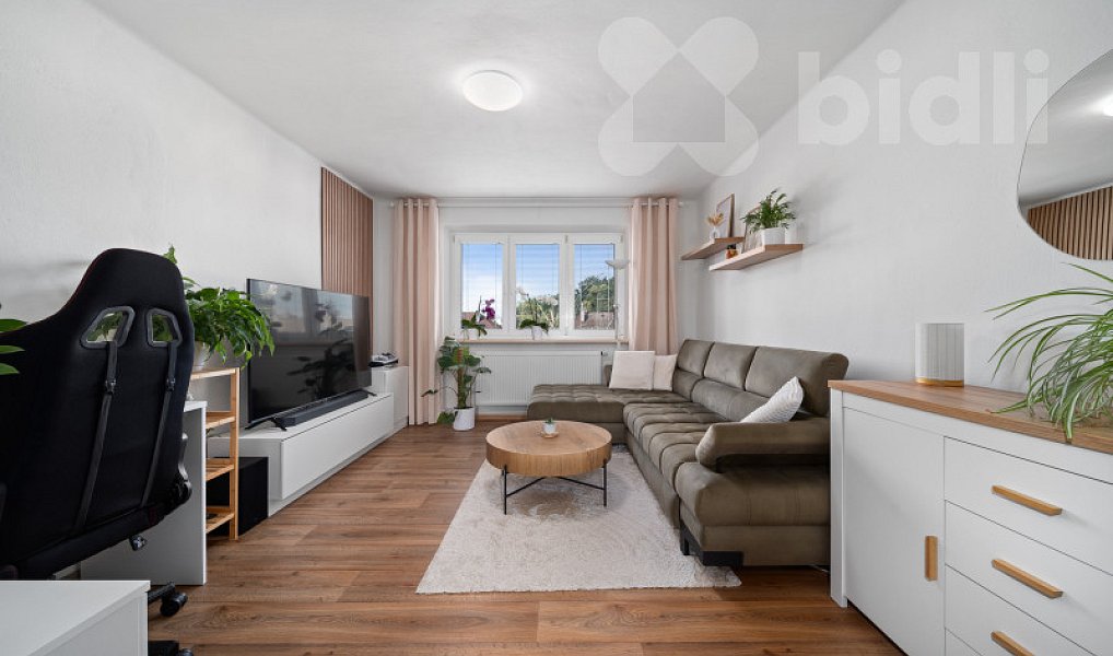 Prodej bytu 2+1 58 m², Pardubice – náhled fotky 2