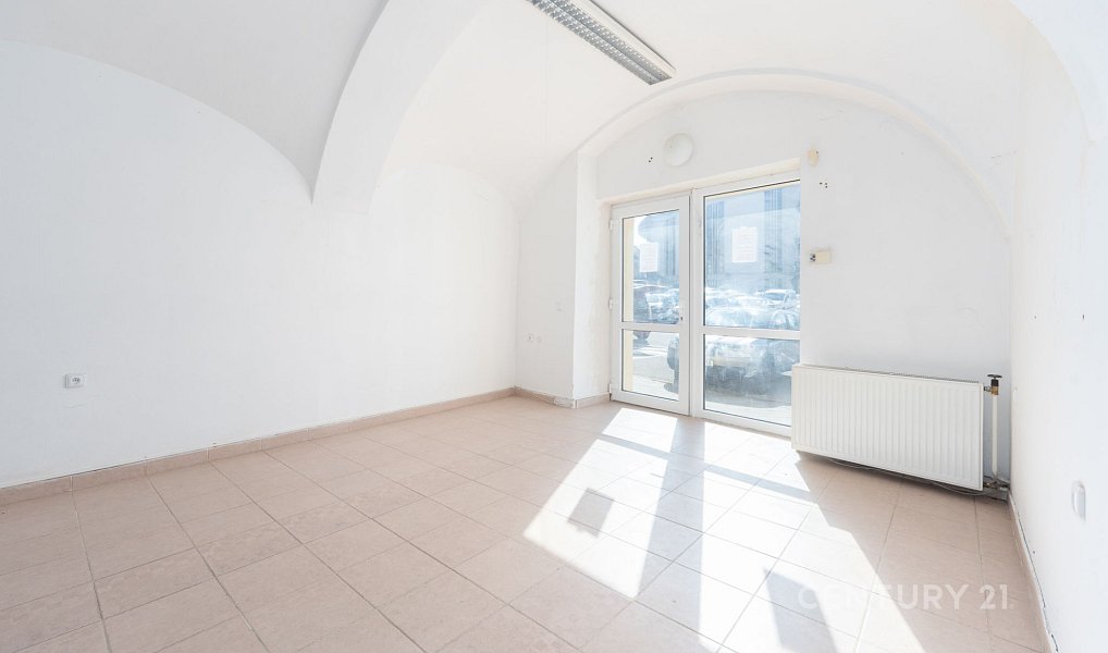 Prodej obchodních prostor 76 m², Hustopeče – náhled fotky 2