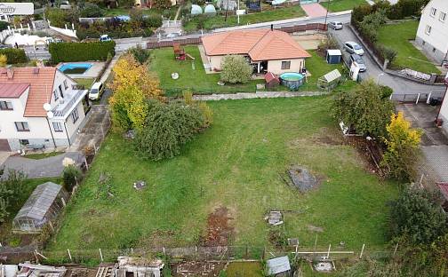 Prodej stavebního pozemku 1 040 m², Nový Knín - Sudovice, okres Příbram