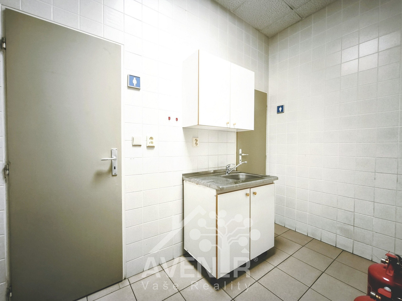 Pronájem kanceláře 22 m² – pohled 4