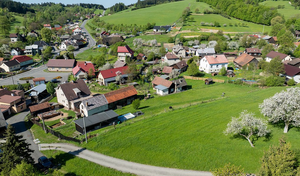 Prodej stavebního pozemku 1 654 m², Liptál – náhled fotky 8