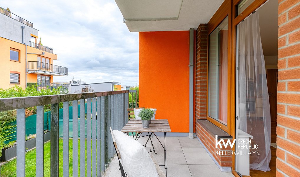 Prodej bytu 2+kk 59 m², Praha – náhled fotky 4