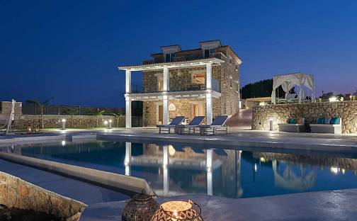 Prodej vily 485 m² s pozemkem 2 000 m², Vasilikos, Zakynthos, Jónské Ostrovy, Řecko