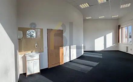 Pronájem kanceláře 35 m², Za Dráhou, Hodonín