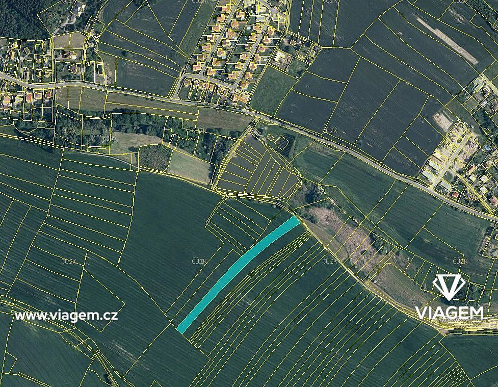 Prodej pole 990 m² – fotografie 2