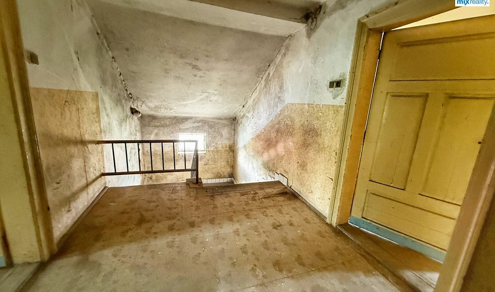 Prodej domu 210 m² s pozemkem 1 306 m², Velká Hleďsebe – náhled fotky 26