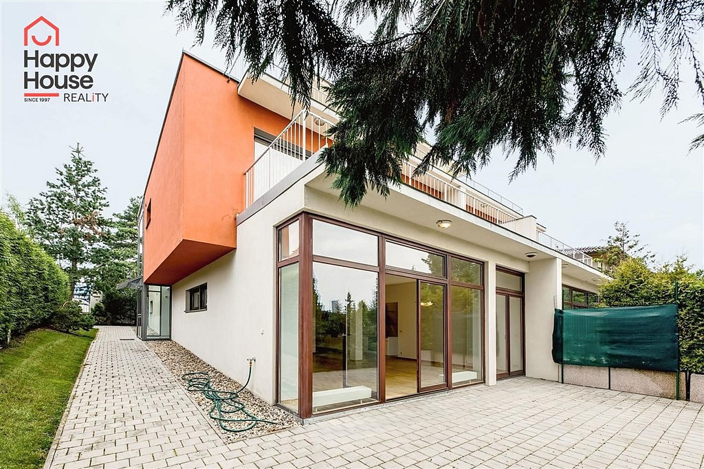 Pronájem domu 260 m² s pozemkem 1 000 m² — photo 5