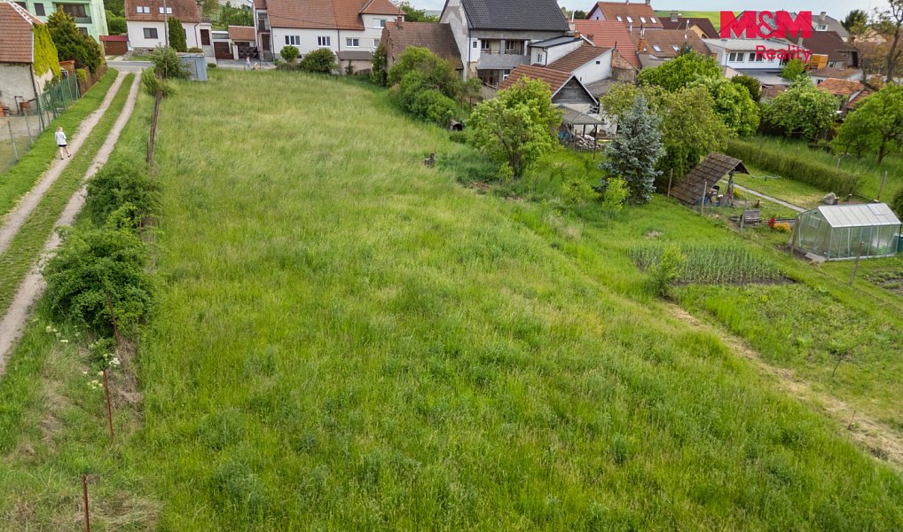 Prodej stavebního pozemku 1 718 m², Kovalovice – náhled fotky 7