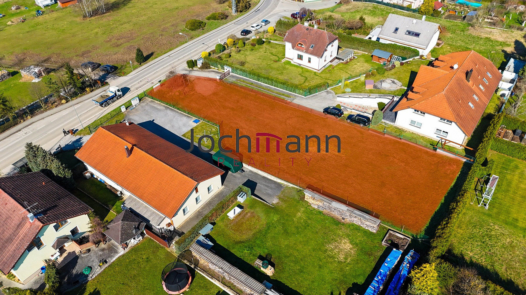Prodej stavebního pozemku 1 253 m²