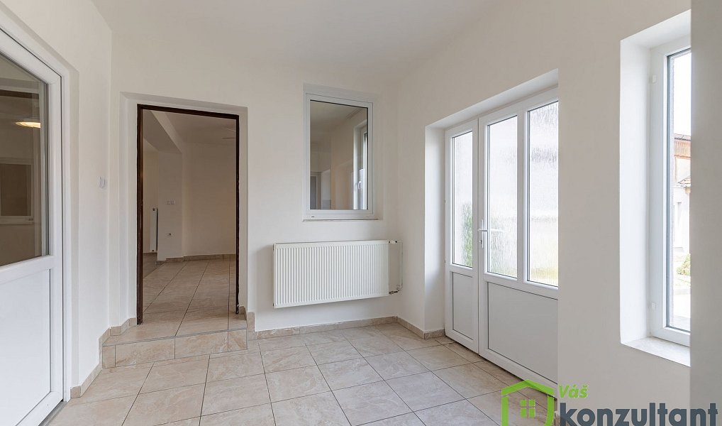 Prodej domu 204 m² s pozemkem 1 432 m², Velké Bílovice – náhled fotky 19