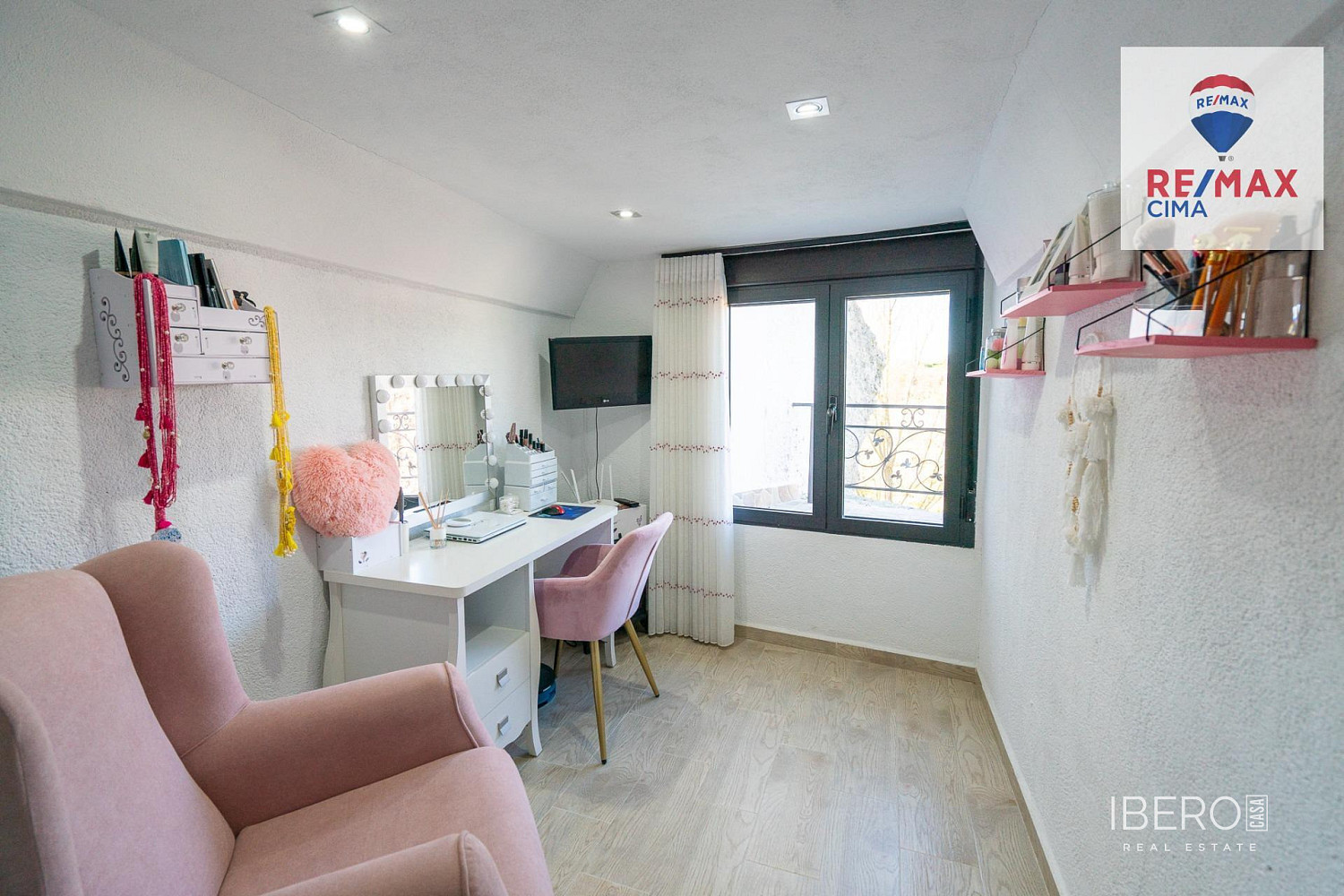 Casa 4+kk – Castilléjar, Barrio La Fragua, Comarca de Huéscar - Més