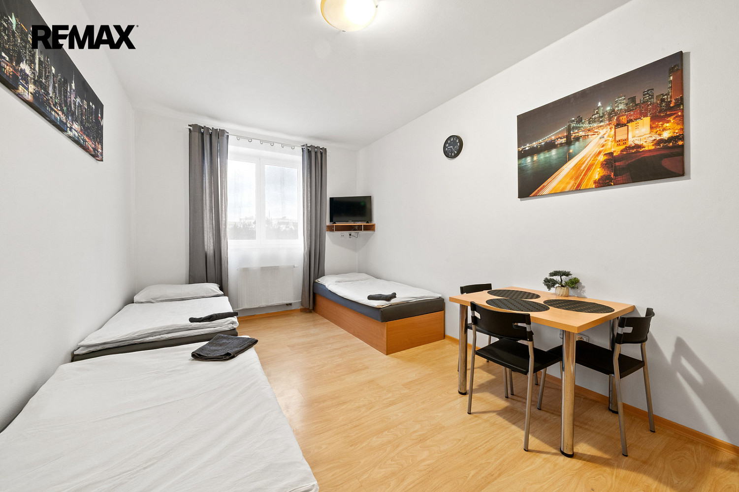 Pronájem bytu 1+kk 26 m² – fotografie 2