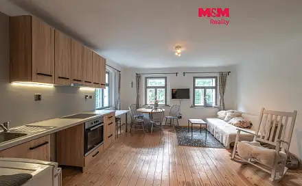 Pronájem domu 114 m² s pozemkem 1 209 m², Dolní Žandov - Úbočí, okres Cheb