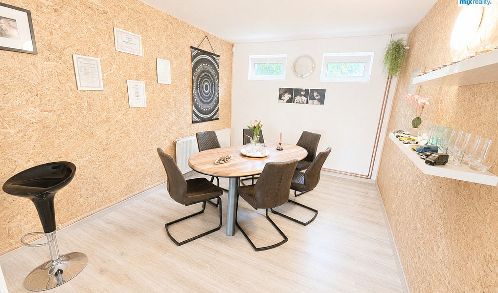 Prodej domu 261 m² s pozemkem 806 m², Zbiroh – náhled fotky 20