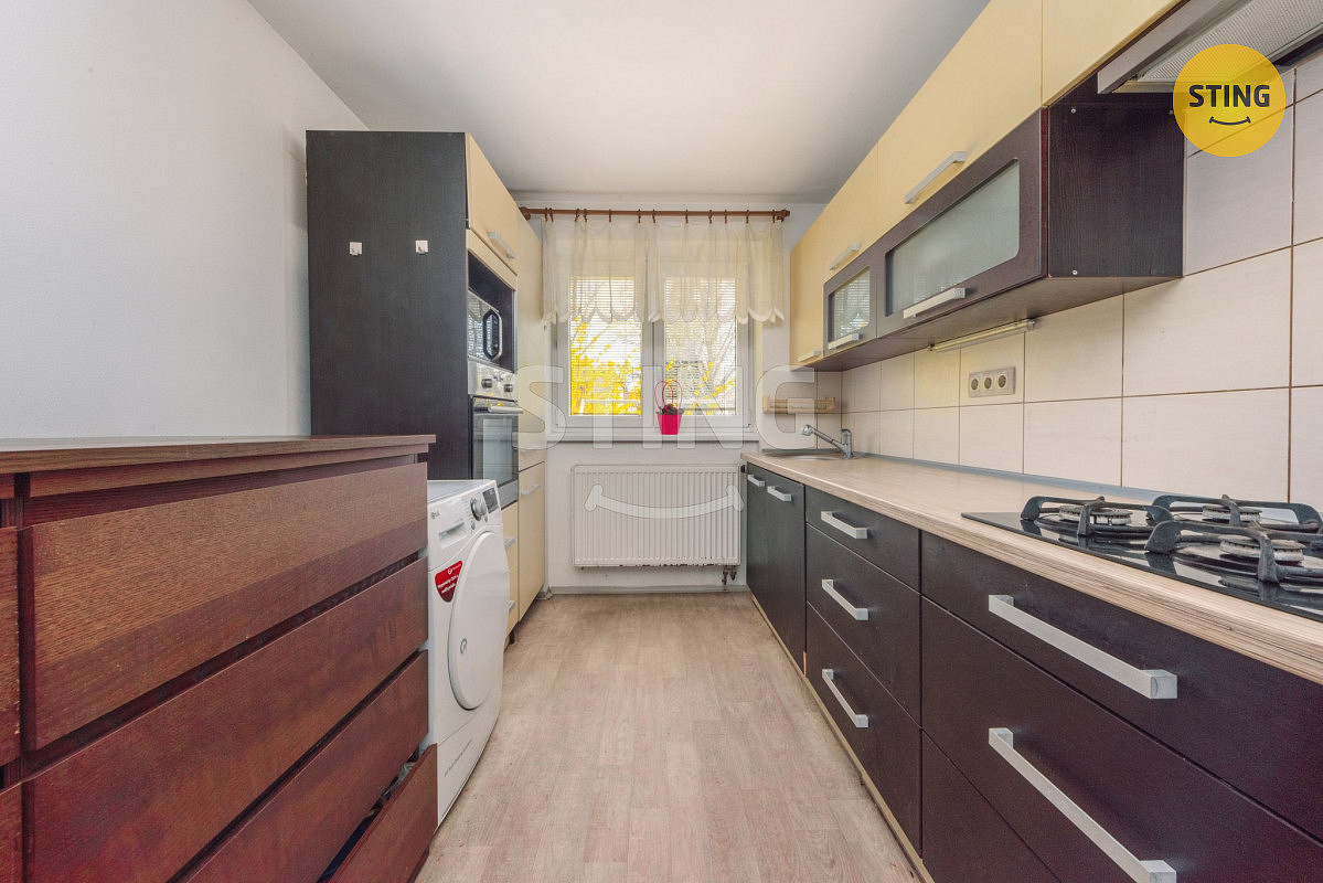 Prodej bytu 2+1 52 m² – pohled 2