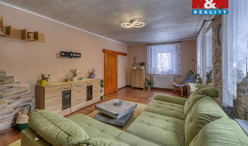 Prodej domu 192 m² s pozemkem 992 m², Třemešné – náhled fotky 3